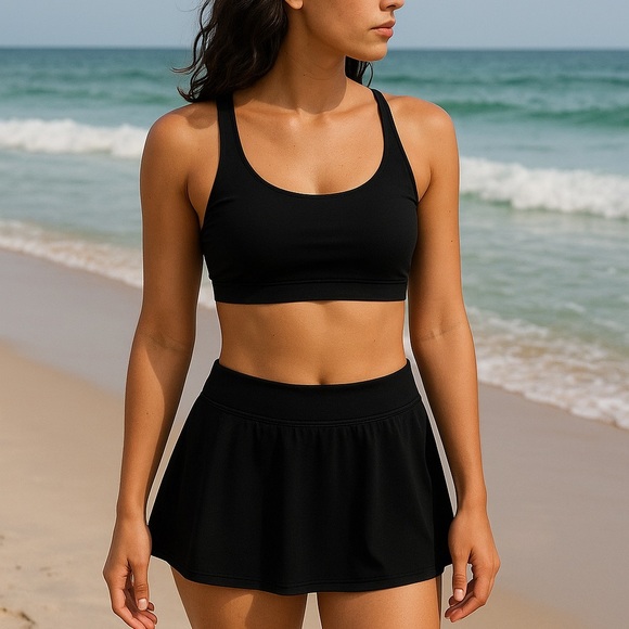 Nike Swim Shorts Size 10 Versatile Black Shorts with Adjustable Waist - Picture 2 of 6